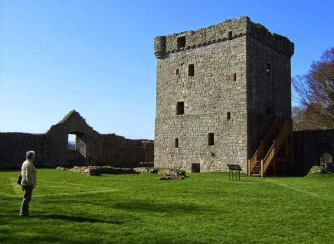 An Escape For 2: Near A Castle Island In Scotland Apartment Kinross Exterior photo